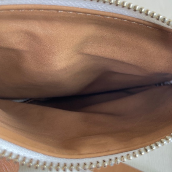 Michael Kors Belt Bag Fanny Pack 552744C WHT XL - Picture 9 of 15